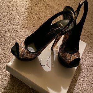 Jessica Simpson Pumps